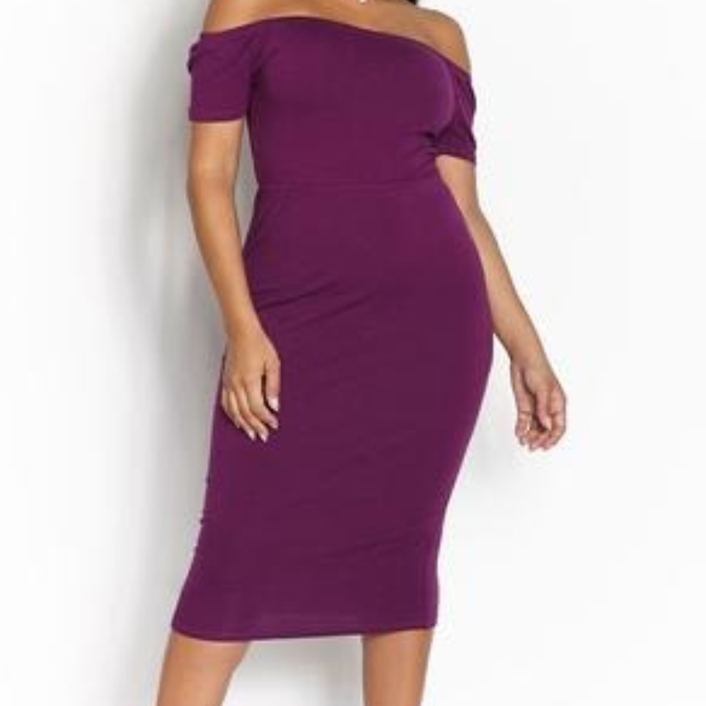 Off The Shoulders Midi Dress